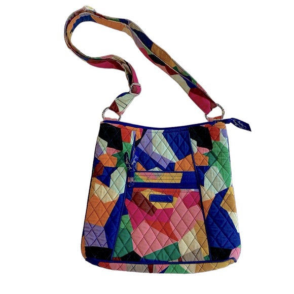 Vera Bradley Handbags - Vera Bradley geometric Pop Art Quilted Geometric Print Handbag